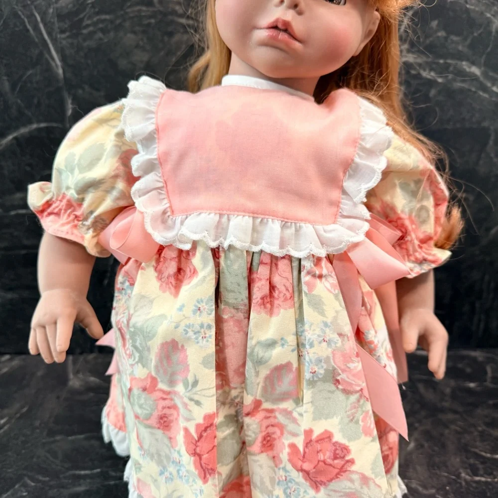 1992 LISSI BATZ “Lanie” Blinking Eye Doll